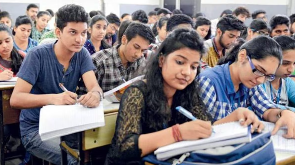 NTA CSIR UGC NET June 2023 Exam City / Admit Card हुआ जारी, यहाँ से डाउनलोड करें अपना एडमिट कार्ड।